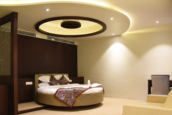 Suite Rooms Viz Park Hotel Anand